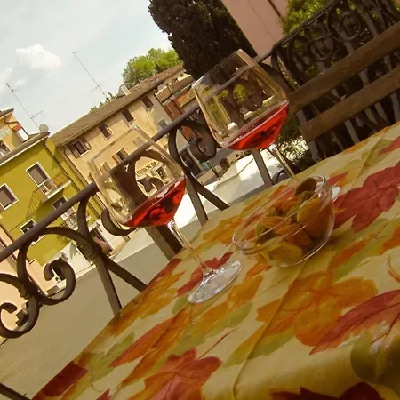 Aly D Angelo - Alla Torre Apartment